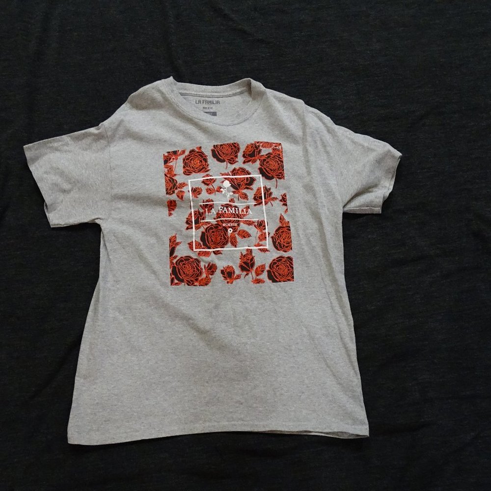 La Familia short sleeve T-shirt